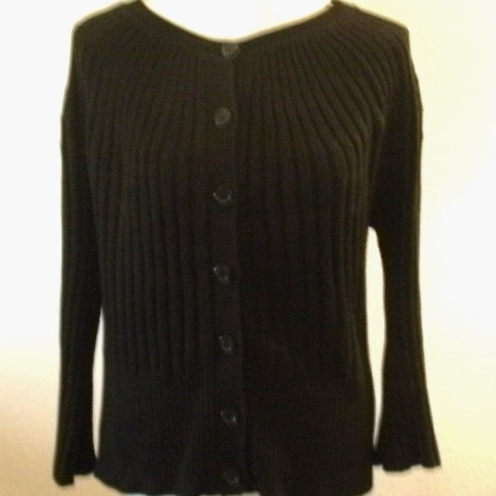 Bandolino Size Small Wide Rib Black Crew Neck Cardigan Black Buttons